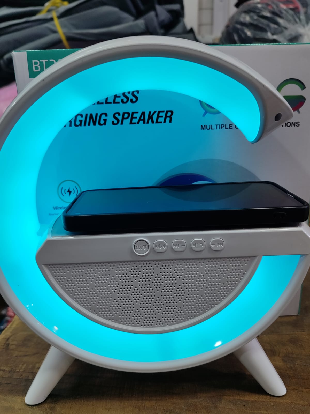 RGB Light Table Lamp Wireless Charger