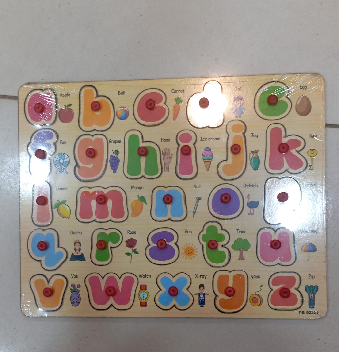Montessori Wooden Puzzle Picture Board With Knobs
